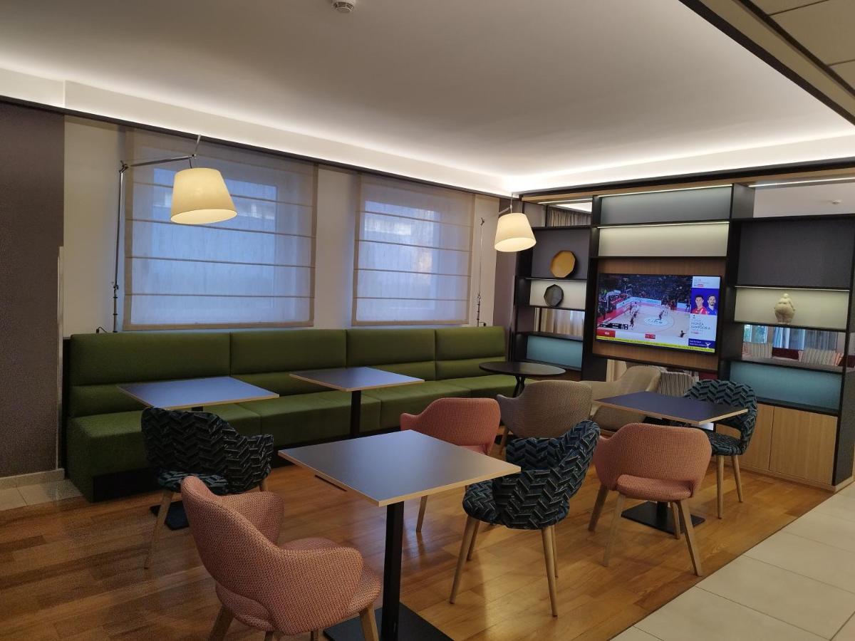 Holiday Inn Salerno-Cava De' Tirreni, an IHG Hotel Esterno foto